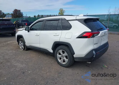 2019 Toyota Rav4 Xle z USA, uszkodzony, nr VIN 2T3W1RFV9KW054944